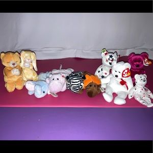 Lot of beanie babies